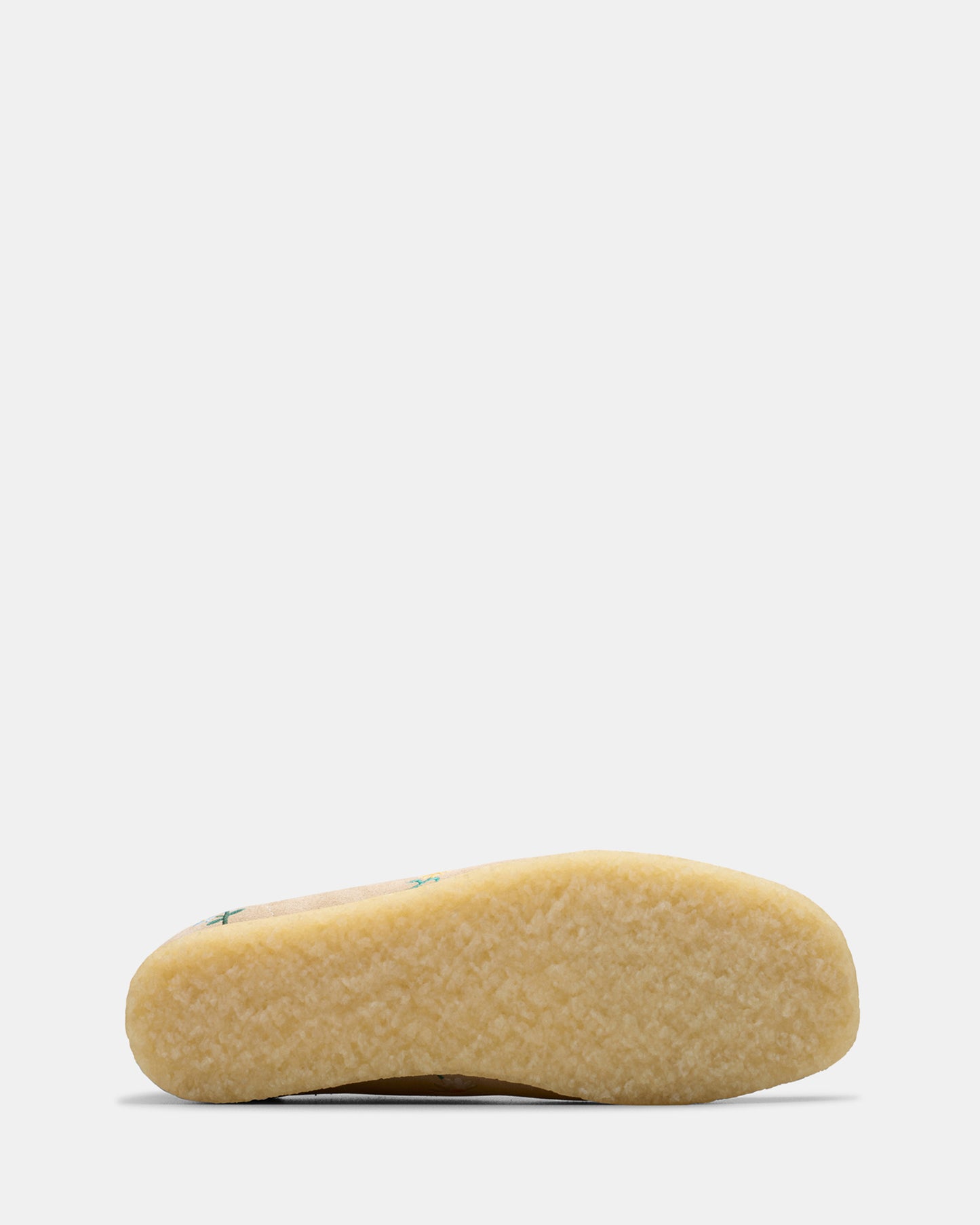 Wallabee. (w) Taupe Emboss